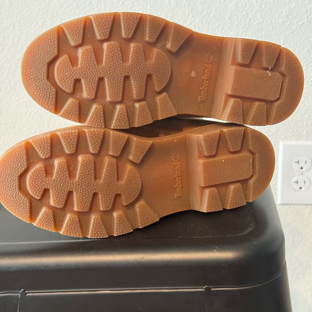 Timberland Women’s Linden Woods 6” Waterproof Boot - Picture 12 of 14